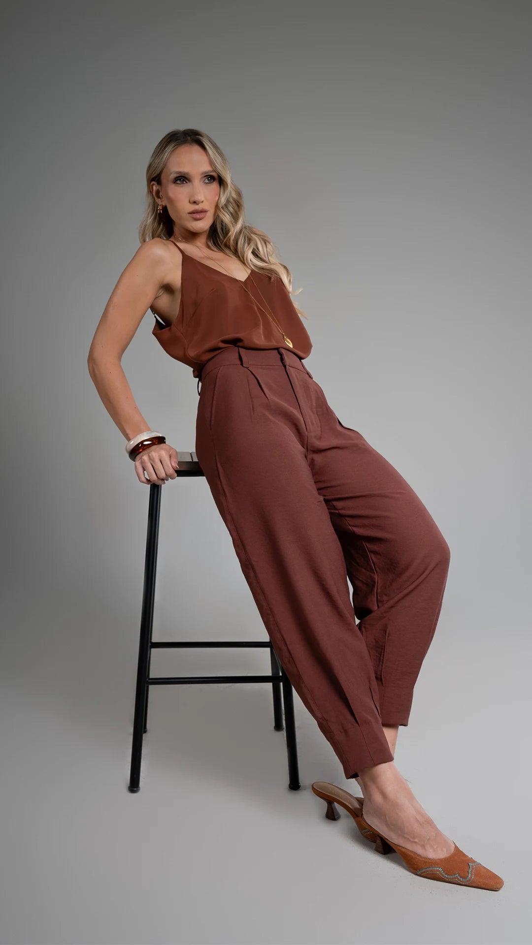 Calça Alfaiataria Joana - Marrom