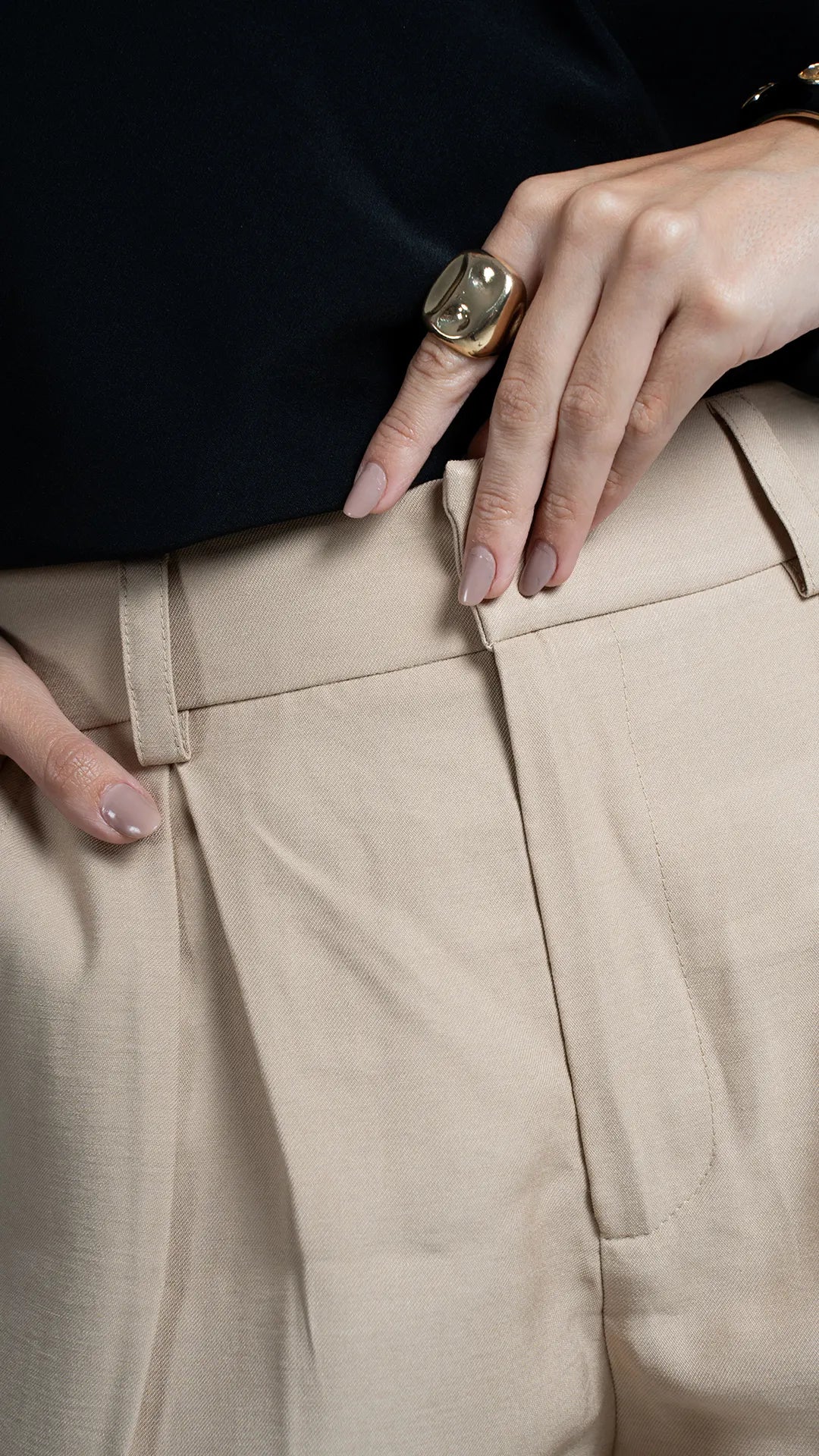 Short Alfaiataria Livia - Bege